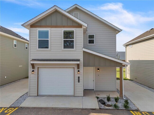 Building Photo - 154 Copper Oaks Dr