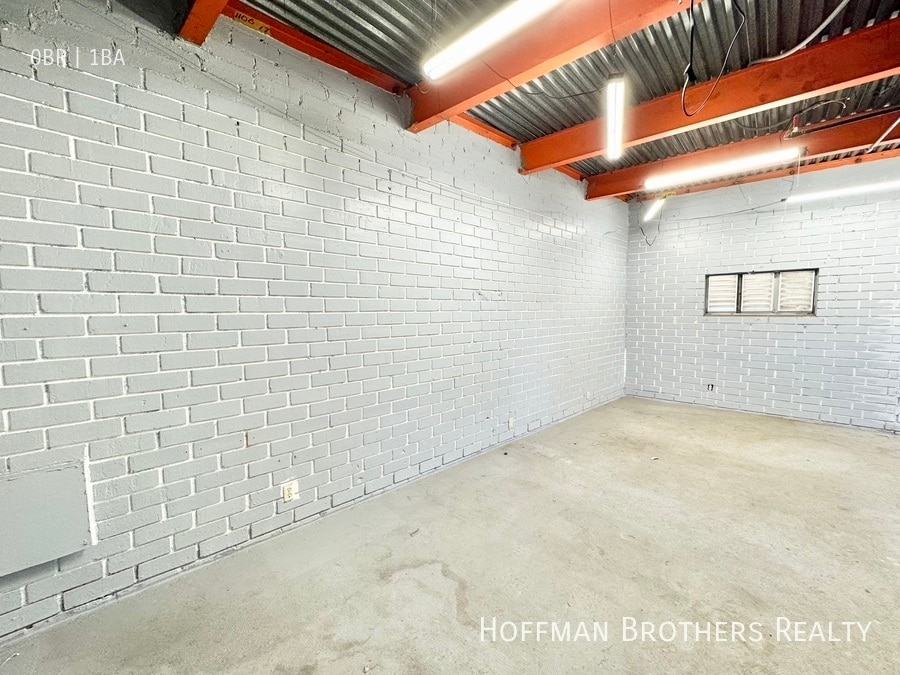 Foto del edificio - 5763 W Pico Blvd