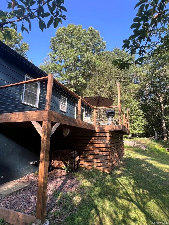 Foto del edificio - 136 School St