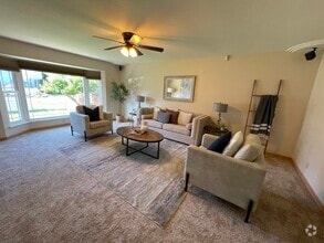 Building Photo - 480 Sandstone Dr
