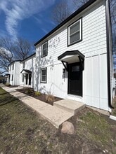Building Photo - 5024 Birchwood Ln