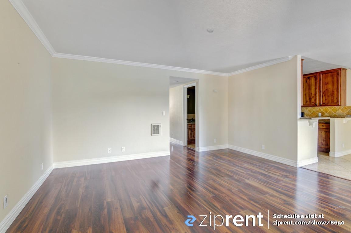 Foto principal - 2580 Homestead Rd