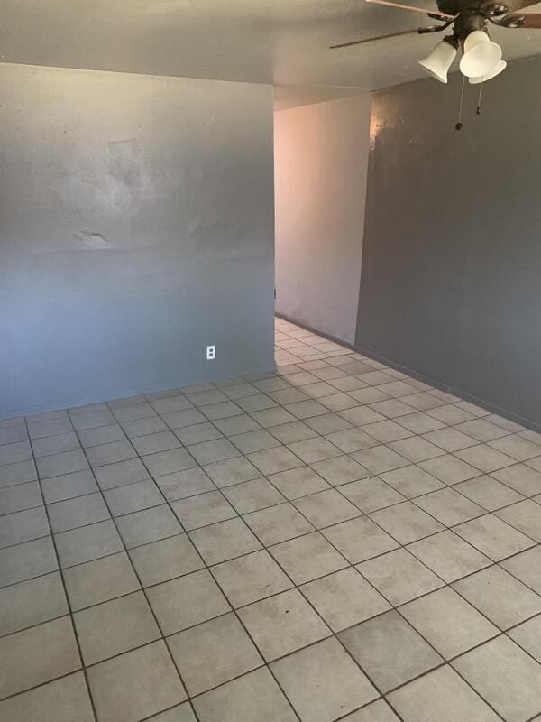 Building Photo - 1056 N Irvington Ave