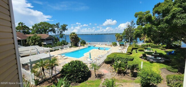 Foto del edificio - 225 S Tropical Trail