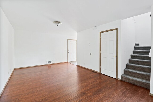 Foto del edificio - 760 NW Paragon Pl
