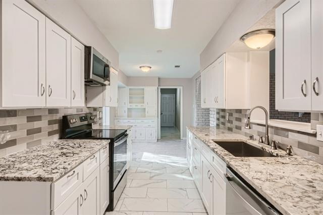 Foto del edificio - 3726 Kiest Knoll Dr