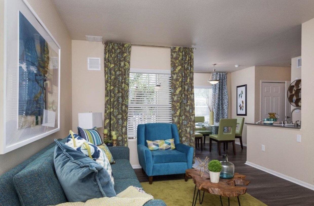 Dakota Ridge Apartments in Littleton, CO