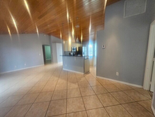 Foto del edificio - 4243 SW Utterback St