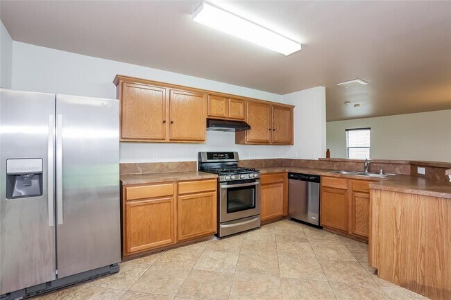 Foto del edificio - 5027 Oak Briar Ln