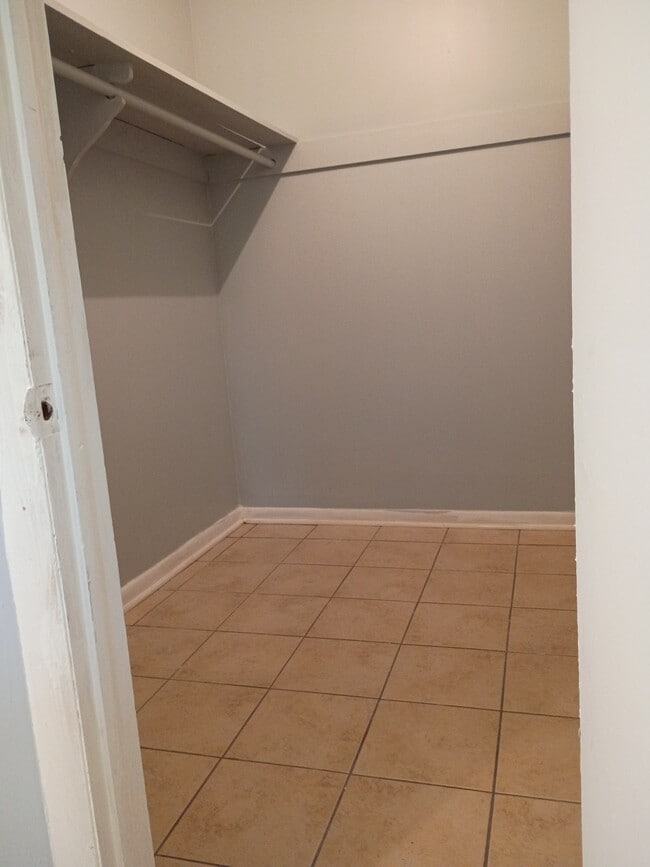 Closet - 1714 S 28th St