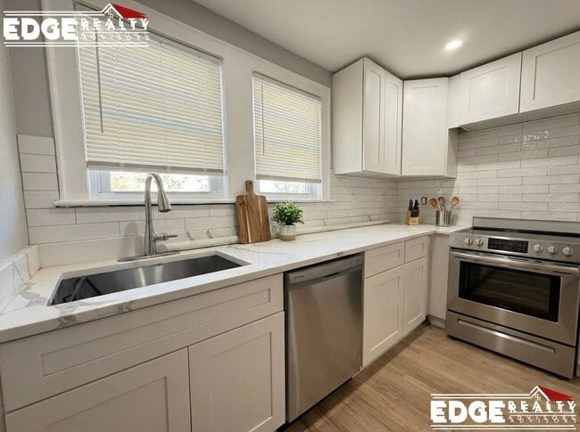 Photo - 2 Portina Rd Apartment