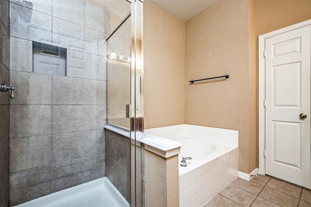 Building Photo - 575 S Virginia Hills Dr