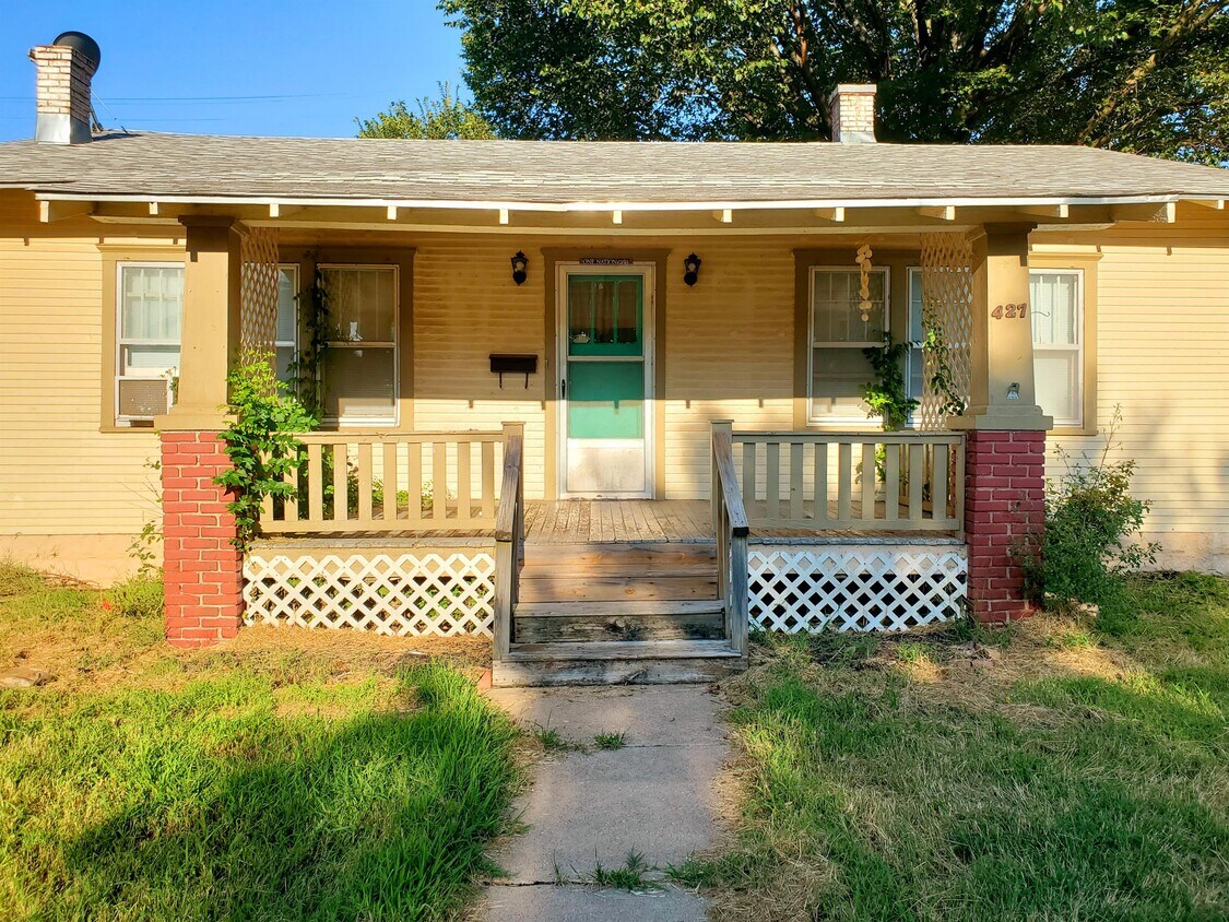 427 N Alleghany St, El Dorado, KS 67042 House for Rent in El Dorado