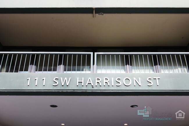 Building Photo - 1 Bedroom GEM....FULLY FURNISHED!!!