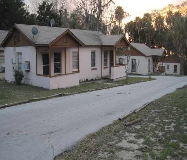 Lake Apopka Villas