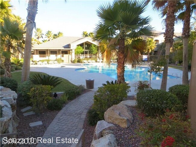 Building Photo - 8985 S Durango Dr