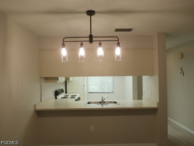 Building Photo - 11060 Caravel Cir