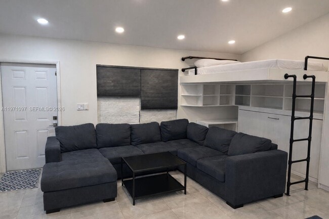 Foto del edificio - 500 NE 3rd St