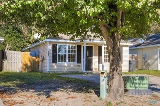 Building Photo - 2726 Landing Loop Dr