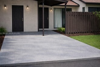 Building Photo - 22335 Palomita Dr