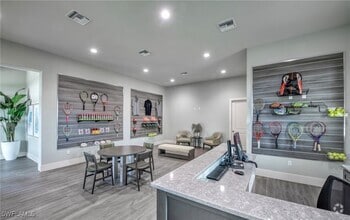 Building Photo - 20606 Greenwich Pl