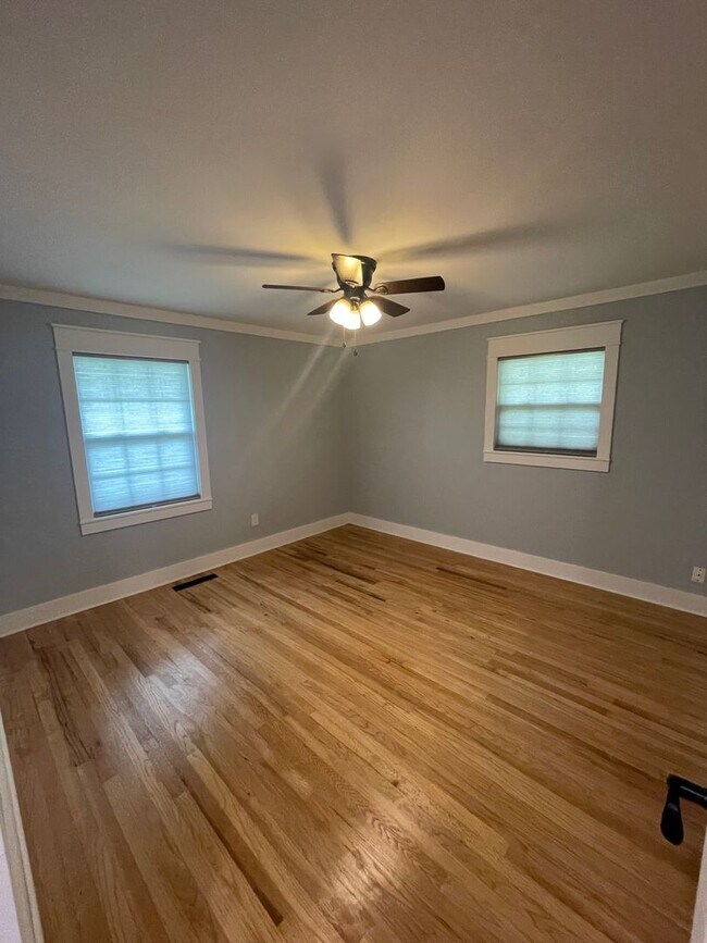 Foto del edificio - Available June!