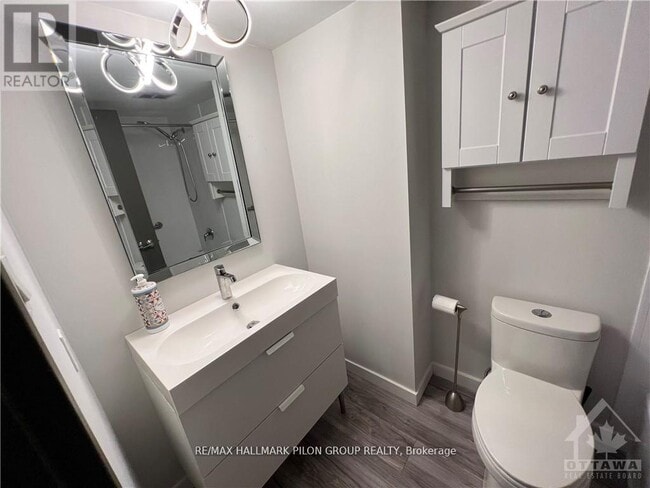 Photo du bâtiment - 475 Laurier Ave W