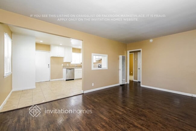 Building Photo - 1530 W 154th Pl