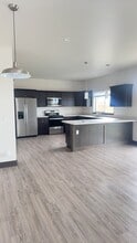 Building Photo - 2104 Windjammer Wy
