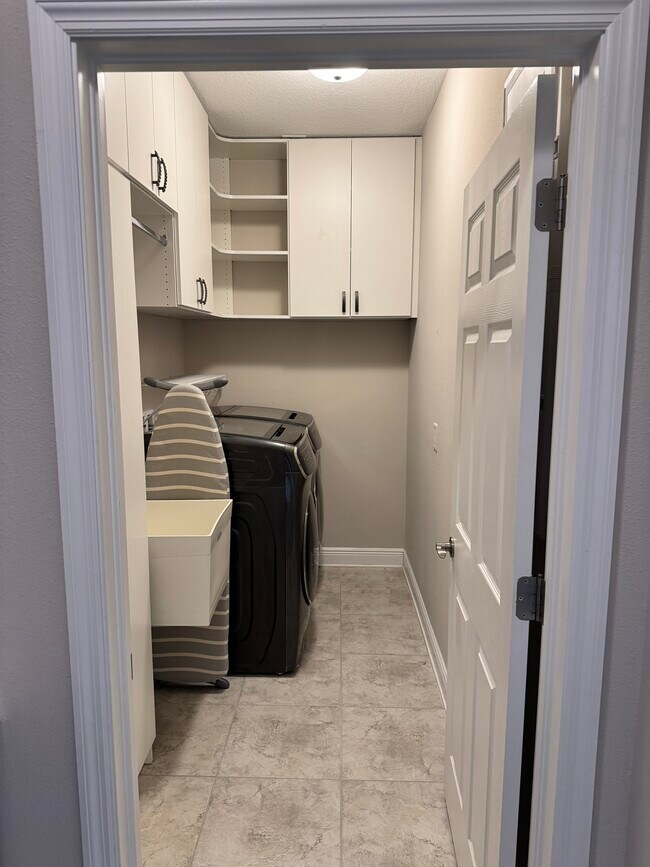 Foto del edificio - 12508 Rangeland Blvd