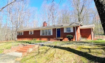 Building Photo - 1379 US-27