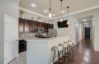 Building Photo - 18707 Naples Ridge Ct Building Photo - 18707 Naples Ridge Ct