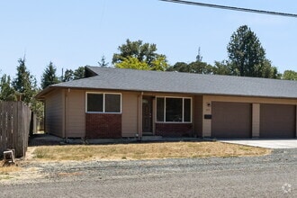 Building Photo - 612 NW Yamhill St