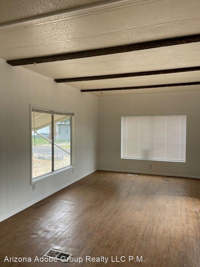 Foto del edificio - 2 br, 1 bath House - 5917 E. Ramada Rd.