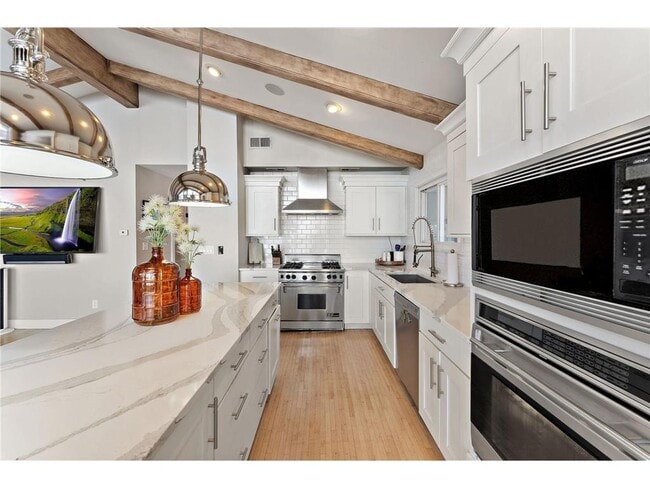 Building Photo - 4440 Denbigh Rd