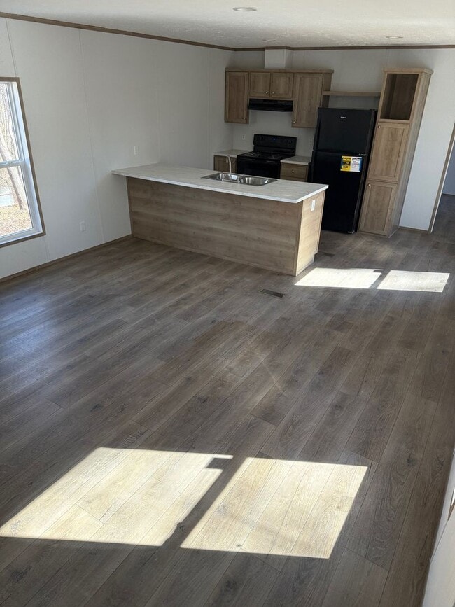 Building Photo - Poplar Ridge