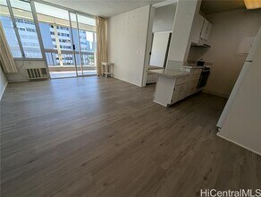 Building Photo - 775 Kinalau Pl