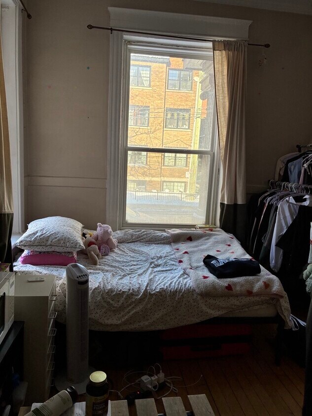 Photo du bâtiment - 320 Cooper St