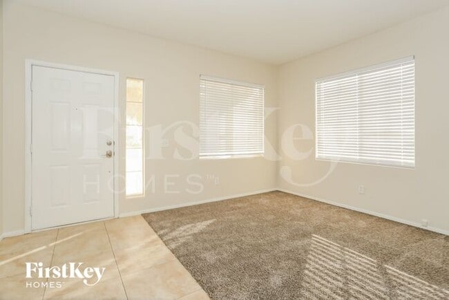Building Photo - 7909 Hornbeam Ct