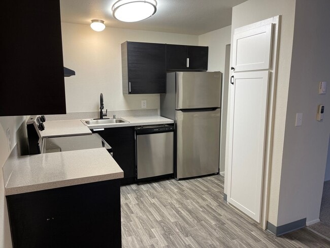 Interior Photo - Murray Road Apartments