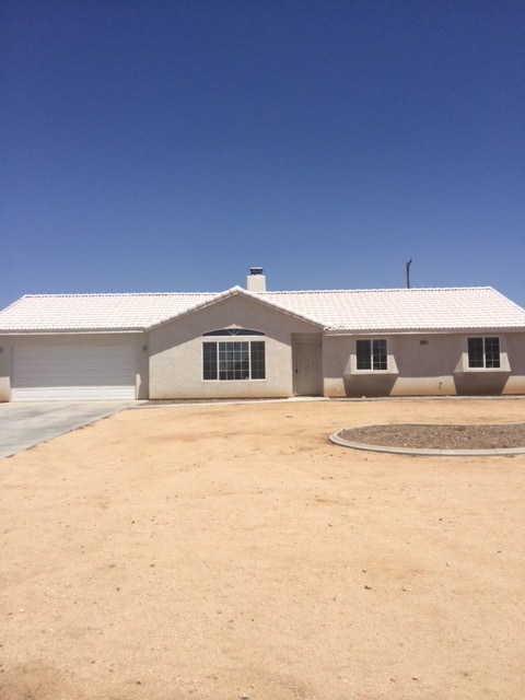 Primary Photo - 3 BEDROOM HOME NEAR KIOWA
