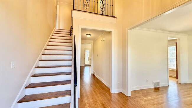 Foto del edificio - 9008 Arden Meadows Dr