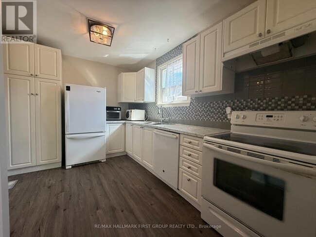 Building Photo - 68 Tulloch Dr