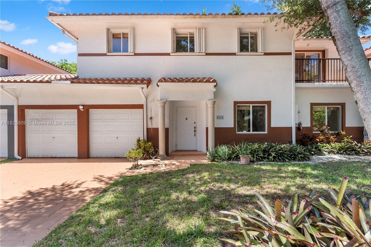 Foto principal - 6525 Southwest 55th Terrace