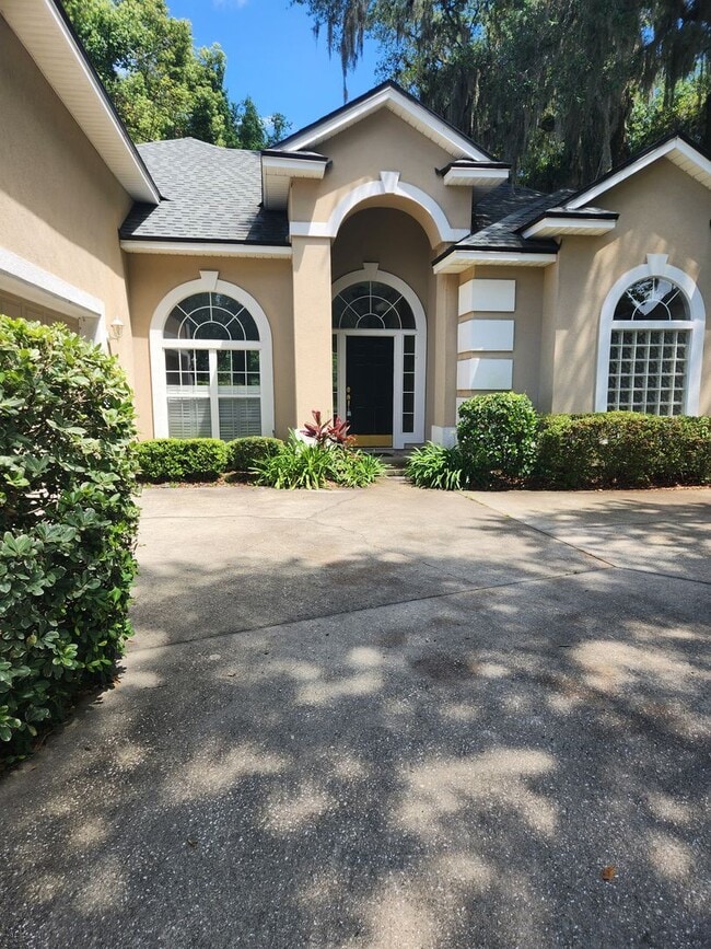 Building Photo - 96044 Caribbean Ct