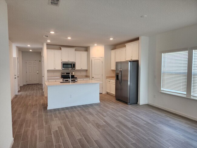 Foto del edificio - Beautiful Lennar Home Coming Soon Beautifu...