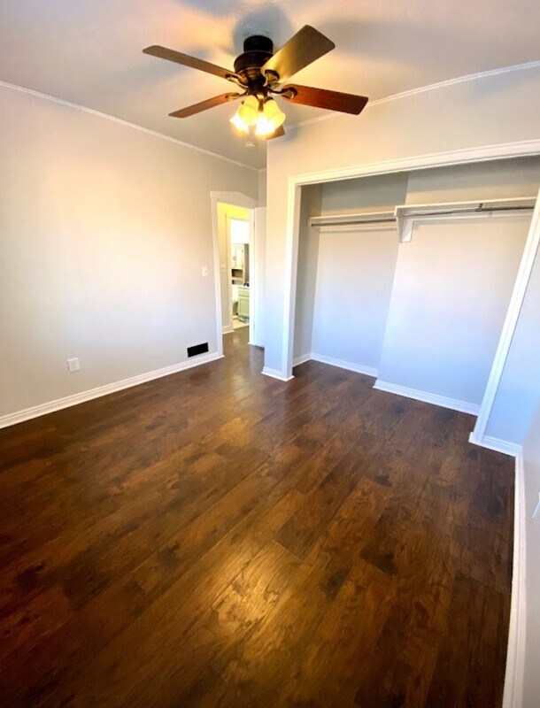 Building Photo - 290 N 100 E