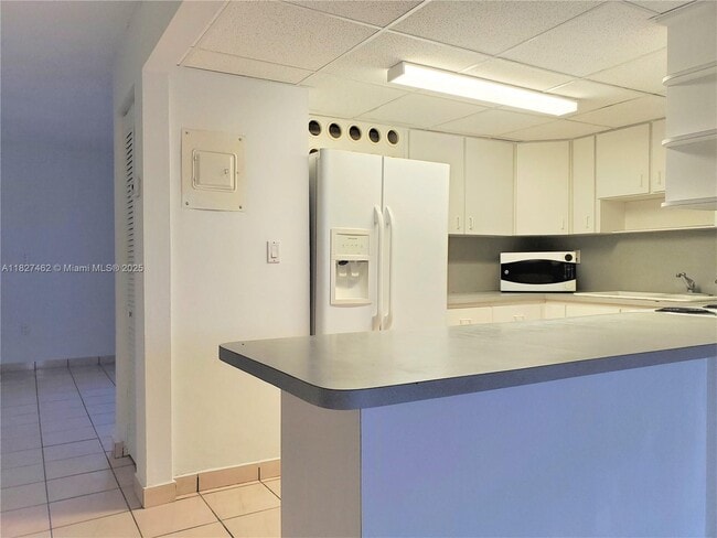 Building Photo - 311 SW 110th Ave