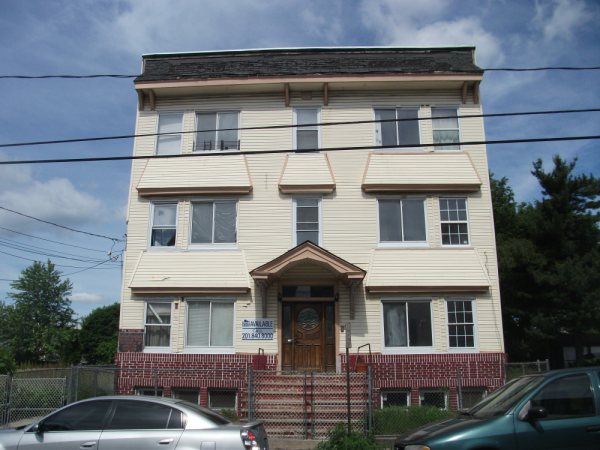 Primary Photo - 179-181 22nd St