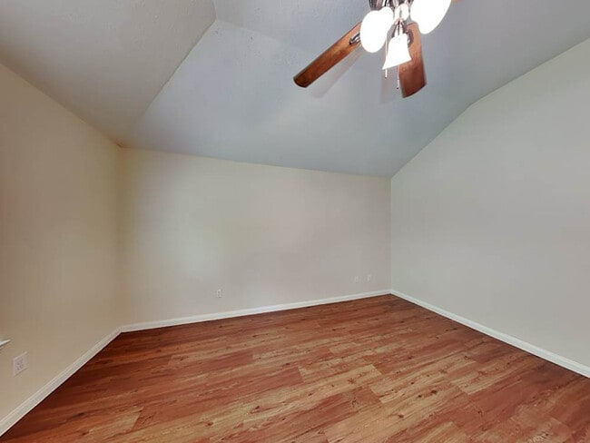 Building Photo - 1123 S Teal Estates Cir